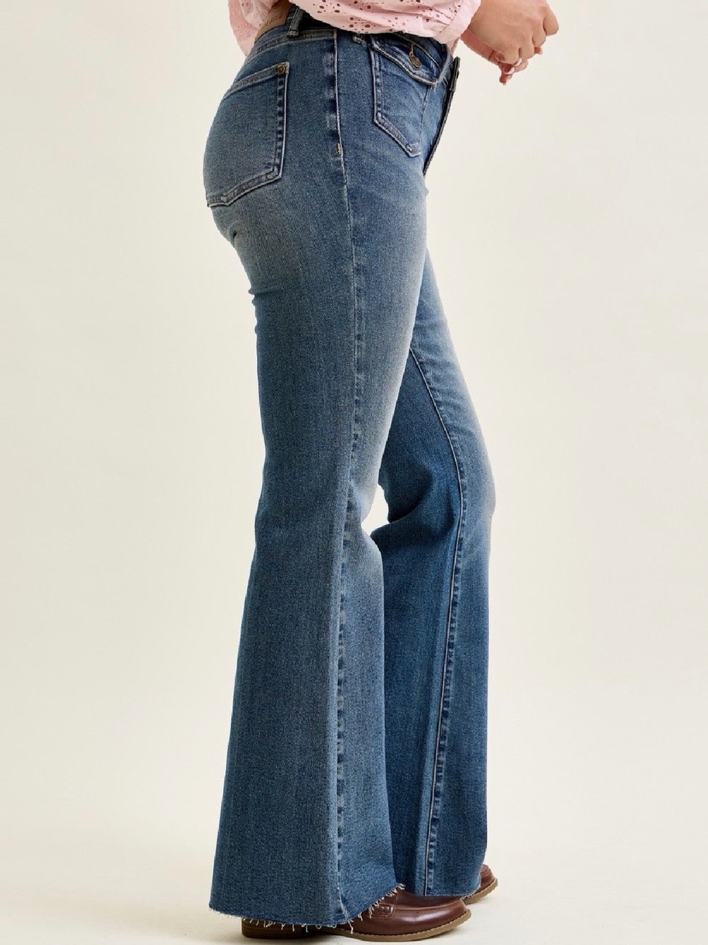 Judy Blue Mid Rise Flare Front Pockets